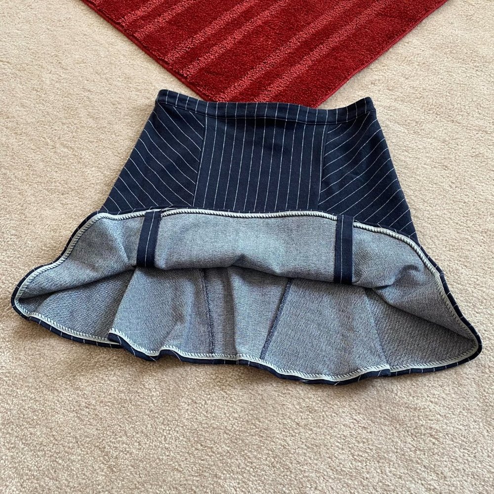 Banana Republic 8 Knit Pinstripe Skirt Unlined - Picture 3 of 12